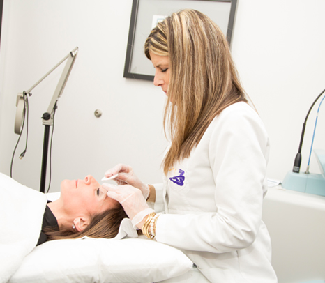 The Vein Center & CosMed in Des Peres, MO